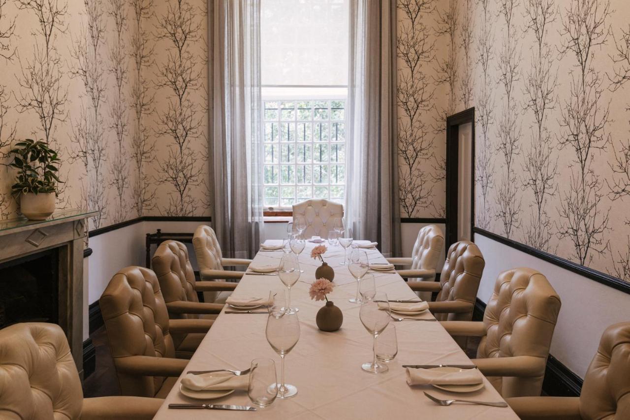 The Alphen Boutique Hotel & Spa ケープタウン エクステリア 写真